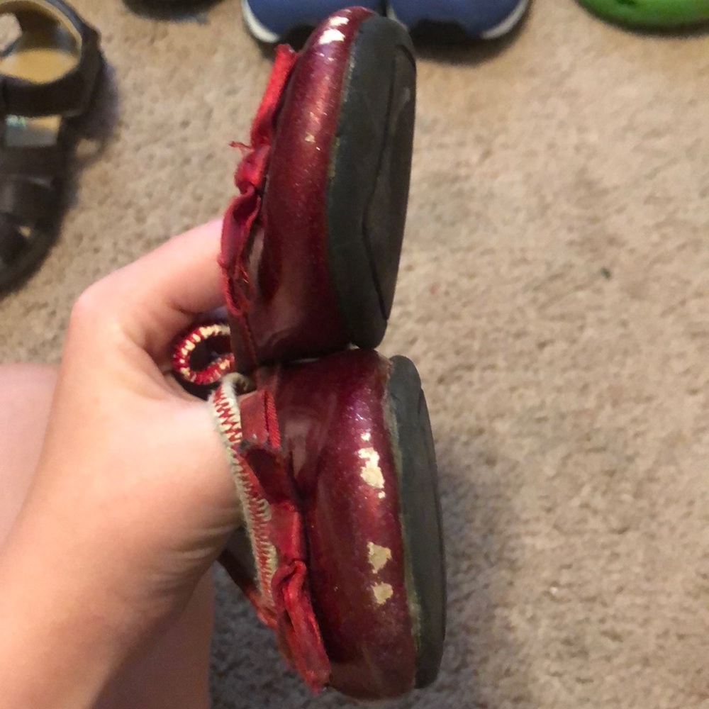 $5 - Picture 2 of 3